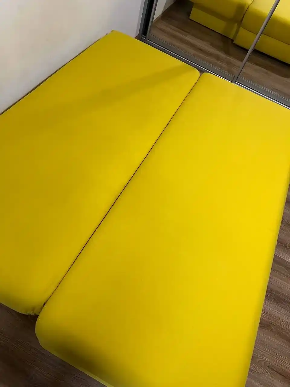 Меблі після хімчистки